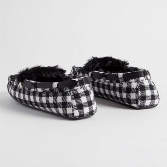 NWOB. Torrid Glitter Plaid Faux Fur Loafers. 7.5WW. - Picture 7 of 13